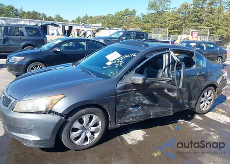 2009 Honda Accord 2.4 Ex-L из США, поврежденный, VIN 1HGCP268X9A027636